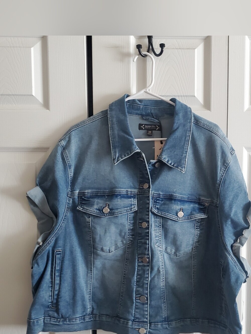 NANETTE LEPORE NWT MED DENIM. DENIM VEST SHIRT SZ 3X. BUTTON UP. WESTERN